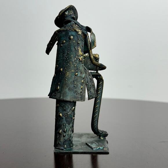 J829 - Vintage M. Grum Brass Figure Playing An Accordian - Picture 14 of 16